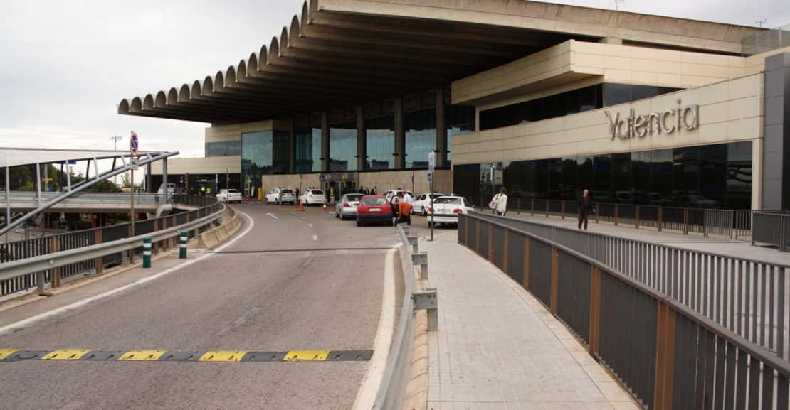 Valencia Airport ( VLC ) Manises Airport